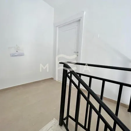 Appartement Enlightened 650 Golem (Tirana)