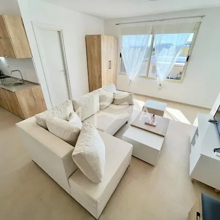 Enlightened 650 Appartement
